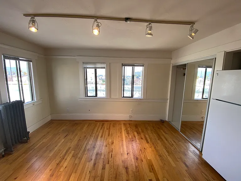 1461 Alice Street — Photo 10