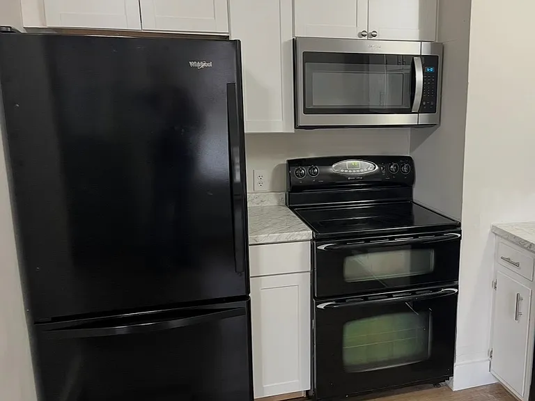 50 Forest St #4 — Photo 8