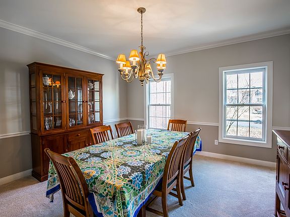 4th image of 1713 Autumn Hill Dr