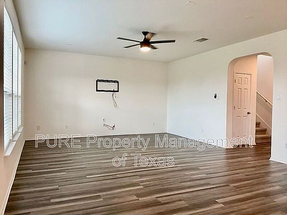 5th image of 213 Asher Blue Dr #7