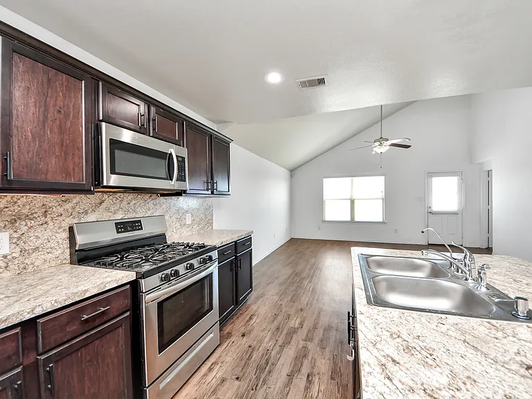 20939 Wedgewood Chase Way — Photo 10