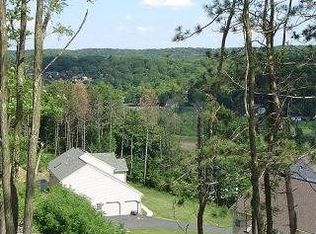 402 Stoney Run Rd, Pottsville, PA 17901