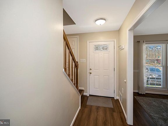 5th image of 12950 Lockleven Ln