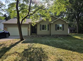 10898 Hall Rd, Whitmore Lake, MI 48189