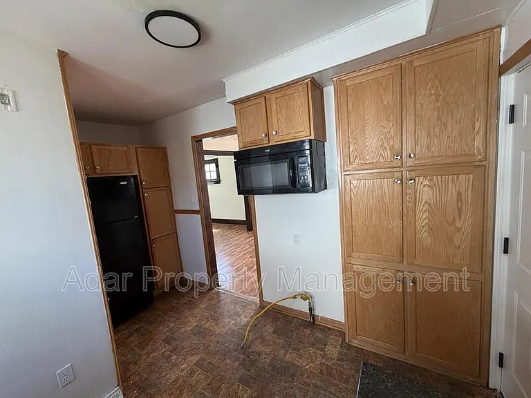 610 Dryden Dr — Photo 4