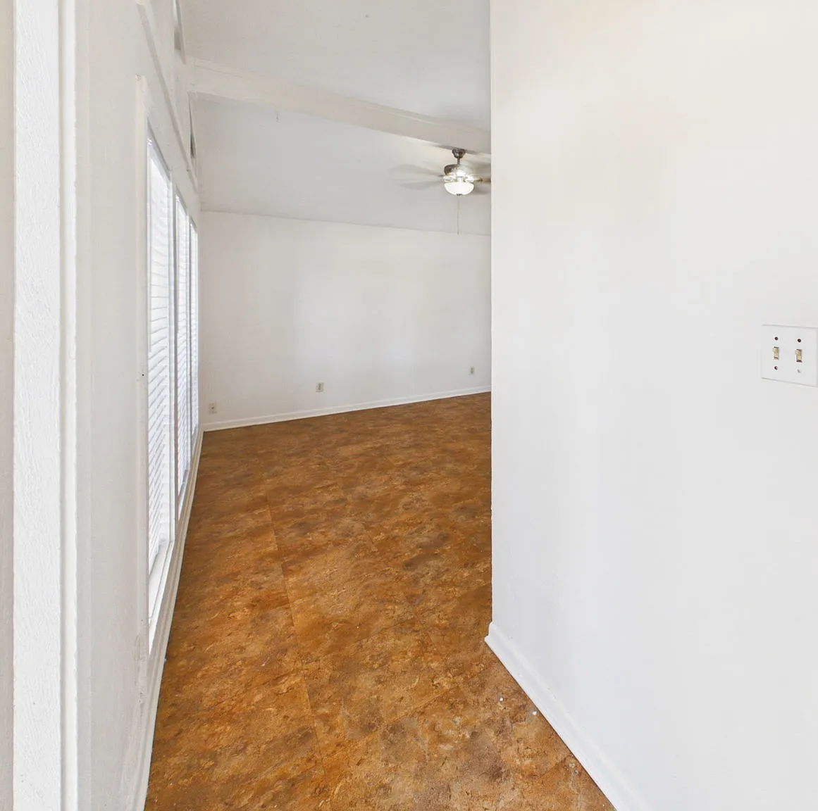 3 bed, 2.0 bath, $1,550 — Photo 2
