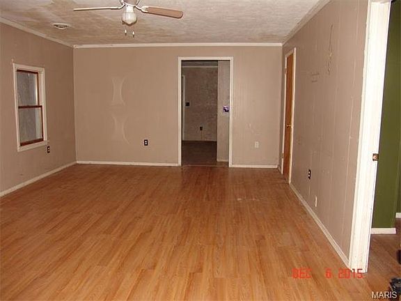 4th image of 619 Coleman Ave