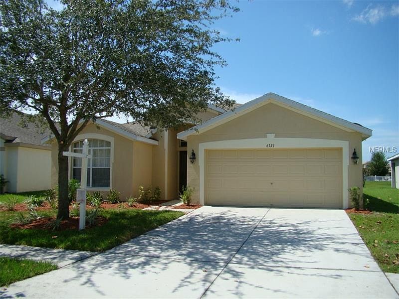 1st image of 6739 Runner Oak Dr