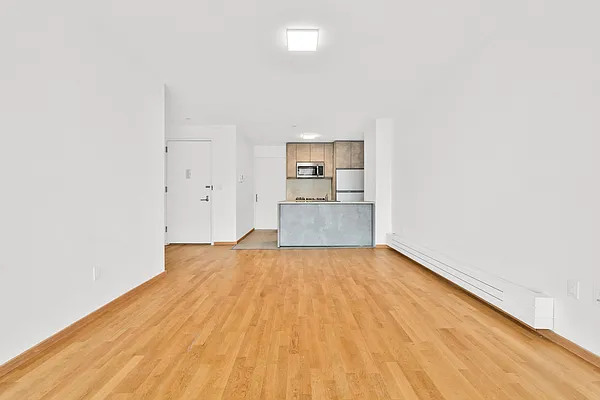 Rented by Amorelli Realty | media 20