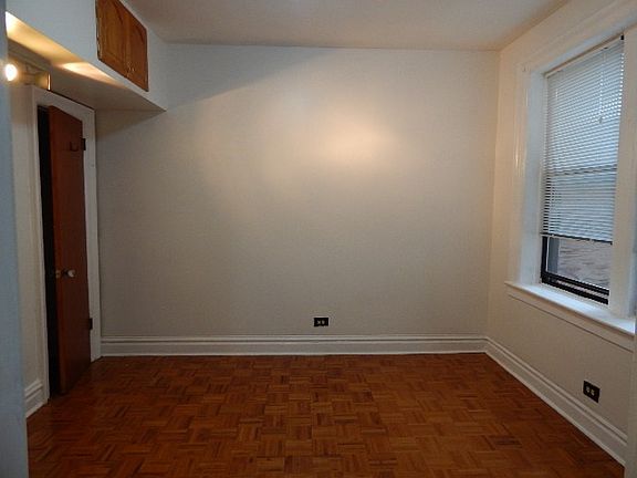 4th image of 42 Van Wagenen Ave #4