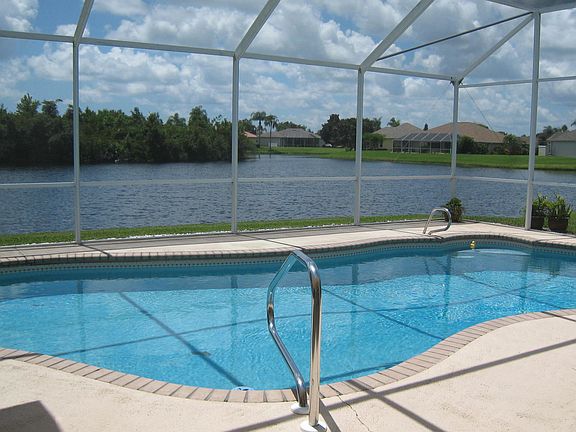 4th image of 923 Wildwood Dr