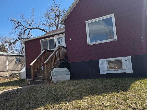 2nd image of 1720 1st St