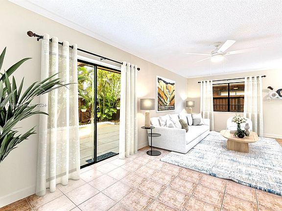 4th image of 6634 SW 114th Pl APT H