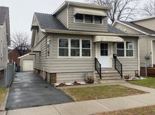91 E 4th St, Clifton, NJ 07011