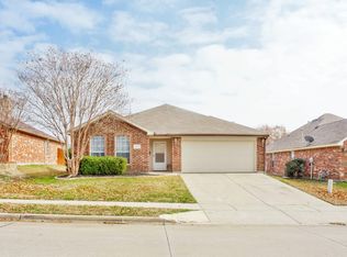 6112 Tilapia Dr, Fort Worth, TX 76179