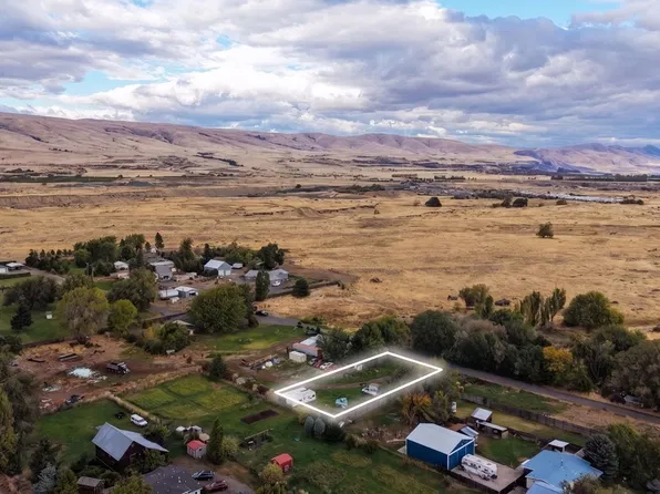 9 Dozer Dr, Dallesport, WA 98617
