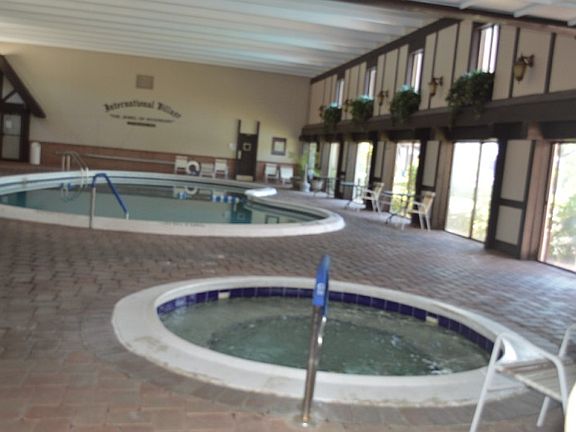2nd image of 3730 Inverrary Dr APT 1W