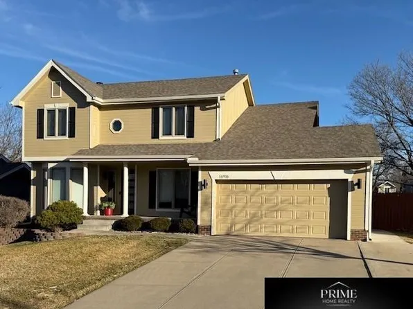16916 Karen St, Omaha, NE 68135