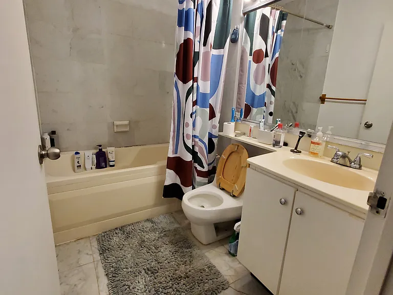 45 River Dr S — Photo 18