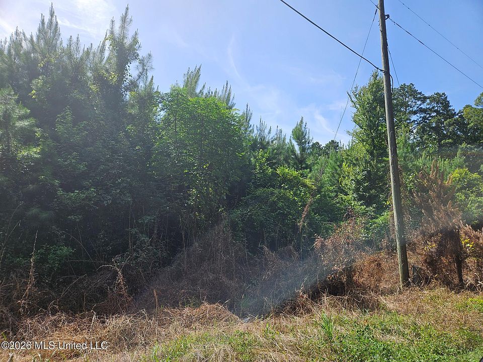 2nd image of Log Cabin Rd