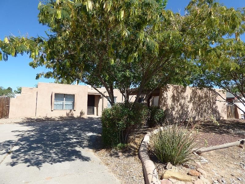 1st image of 6305 Flor De Mayo Pl NW