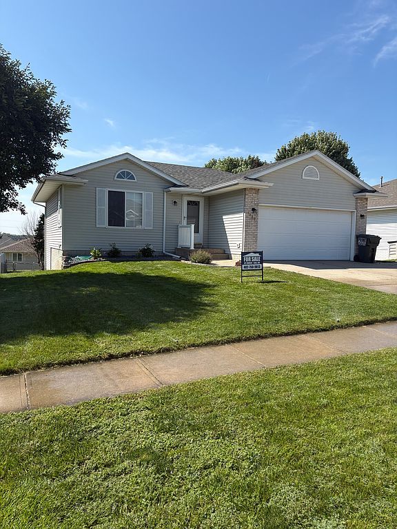 1229 Blue Stem Cir - Property Image