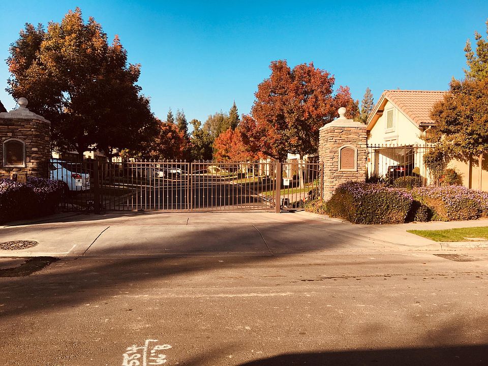 1st image of 566 W San Jose Ave