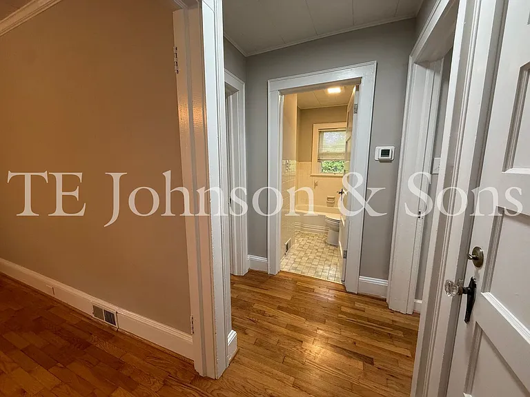 5535 Robinhood Rd — Photo 7