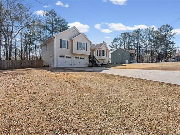 3rd image of 622 Holland Rd