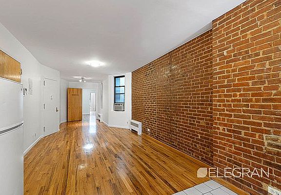 2nd image of 1412 Madison Ave #A2