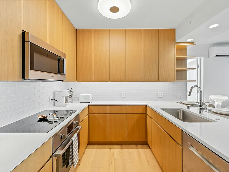 1388 Kapiolani Blvd — Photo 17