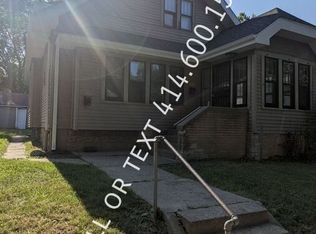 2545 N 52nd St, Milwaukee, WI 53210
