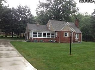 2737 Eaton Rd NW, Canton, OH 44708