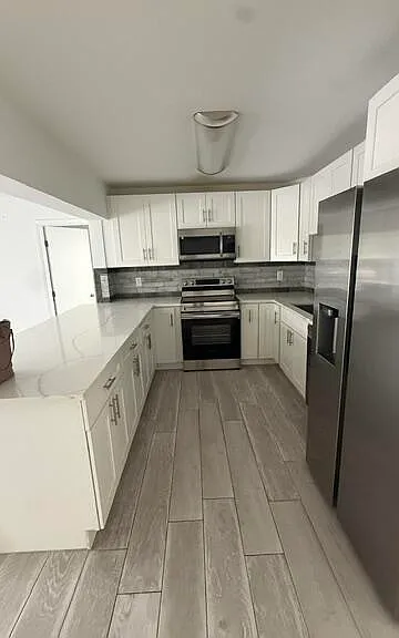 1730 NE 56th Ct #1730 — Photo 9
