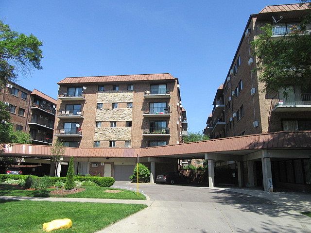 1st image of 2317 N Neva Ave APT 308