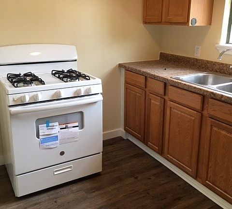 5th image of 209 Lipan Dr