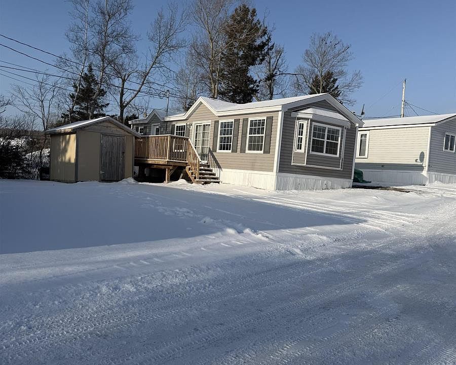 1st image of 14 Lemarquis Dr N