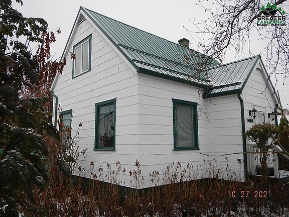 2nd image of 1008 Pioneer Rd
