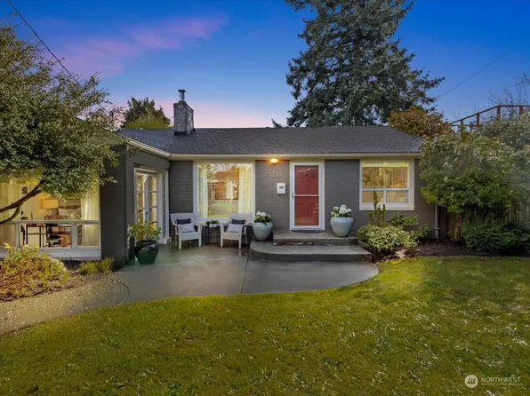 3735 SW 106th Street, Seattle, WA 98146