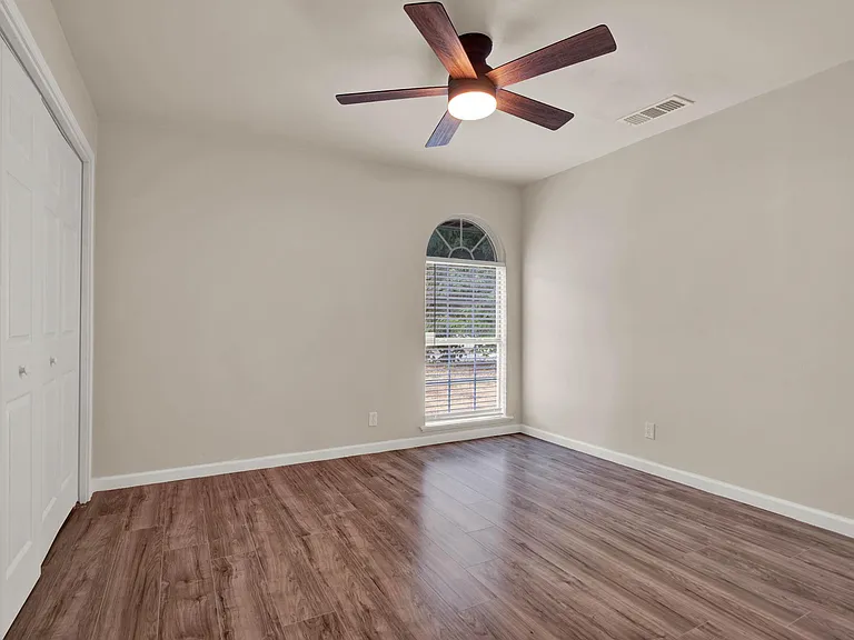 1754 S Mirick Ave — Photo 11
