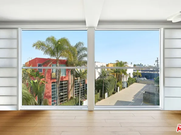 2100 Abbot Kinney Blvd Unit 7, Venice, CA 90291