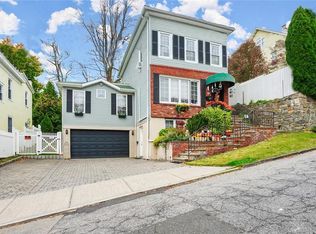 36 Rochambeau Ave, Dobbs Ferry, NY 10522