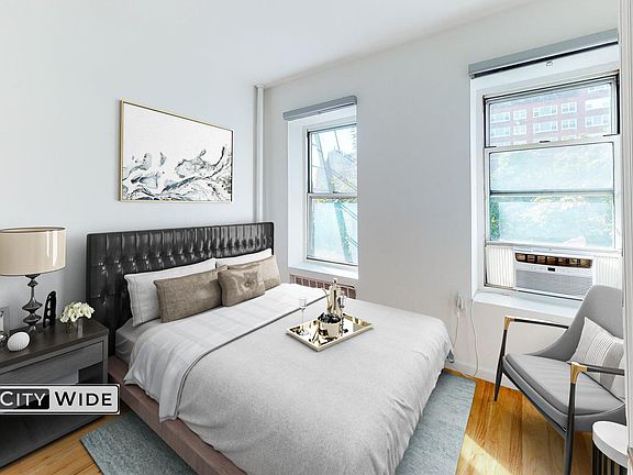 3rd image of 24 King St APT 3
