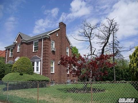 3rd image of 552 W Olive St
