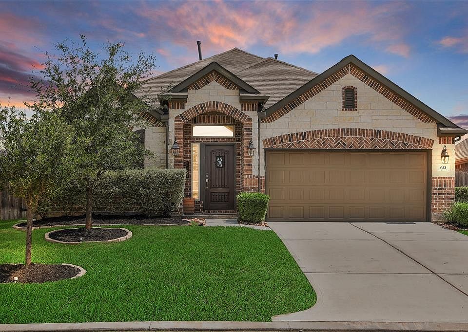 1st image of 632 Orchid Hill Dr E