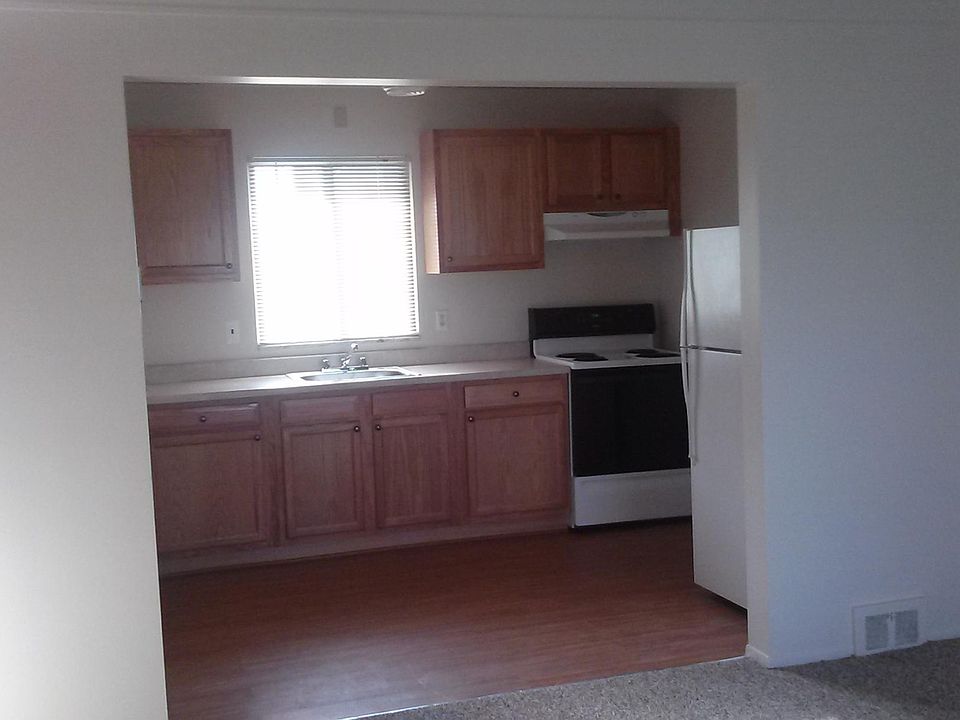 1st image of 17630 Palmer St #0