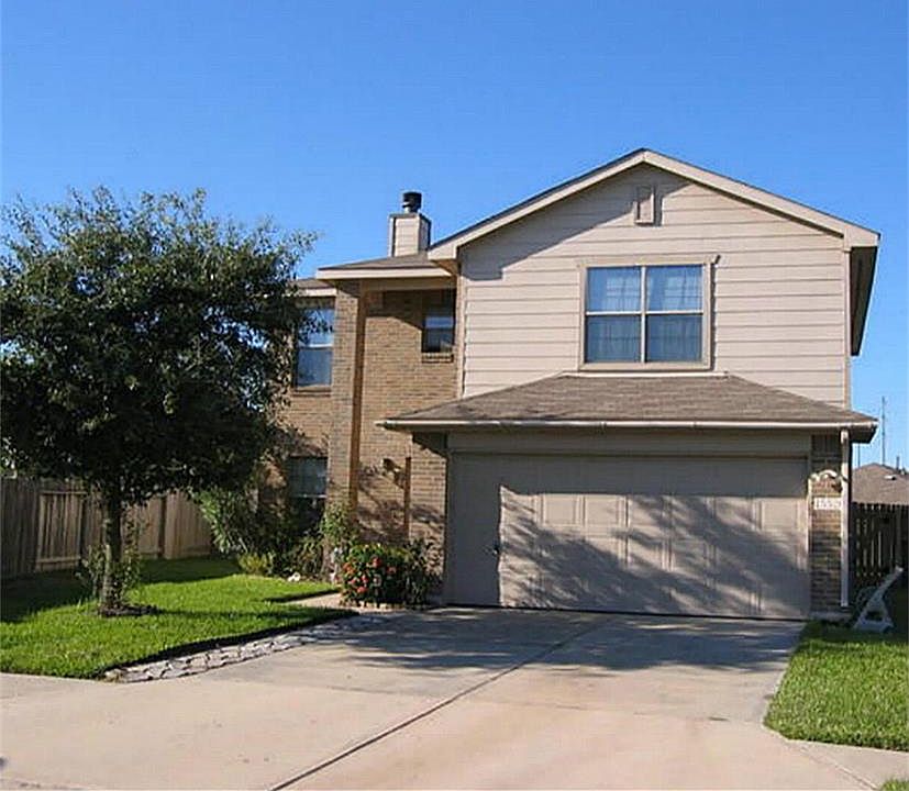 1st image of 15526 Bay Lodge Ln