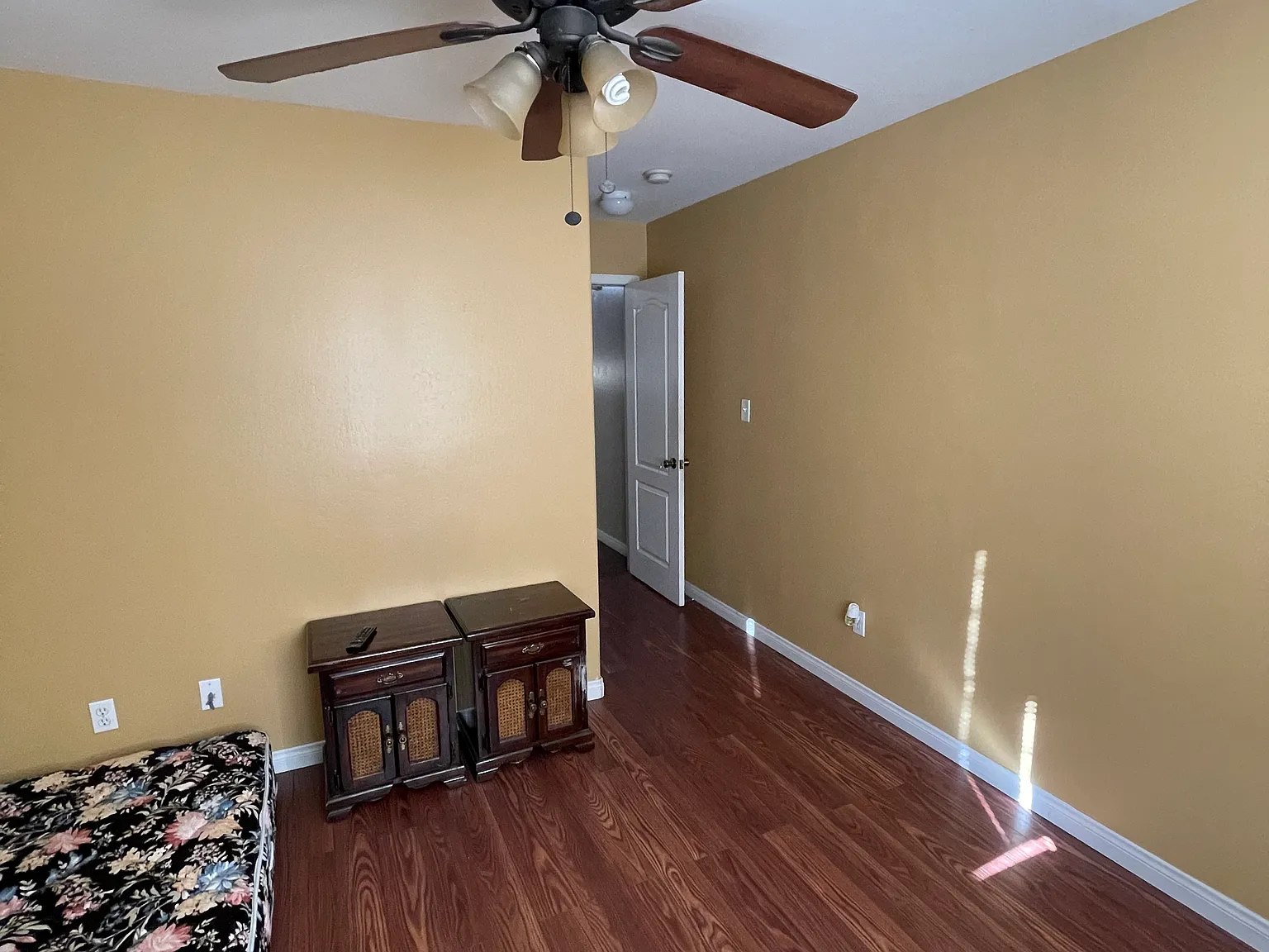 4 bed, 1837 sqft, $750 — Photo 2