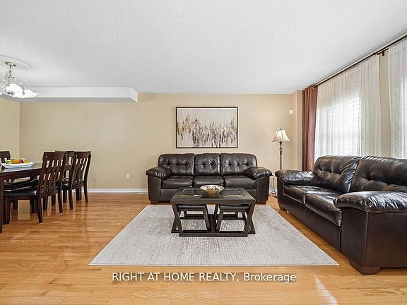 4th image of 25 Nobbs Dr