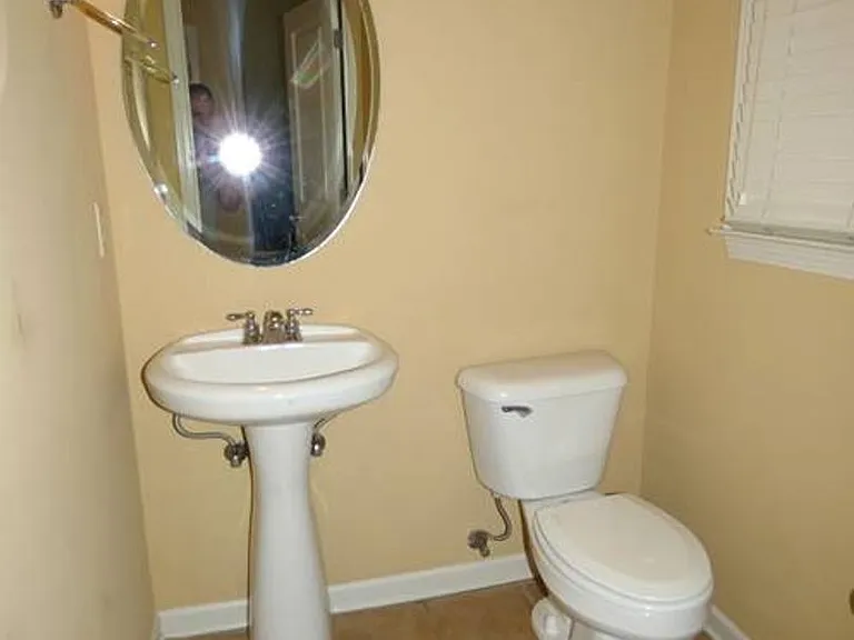 1543 Inverness Cove Ln — Photo 5